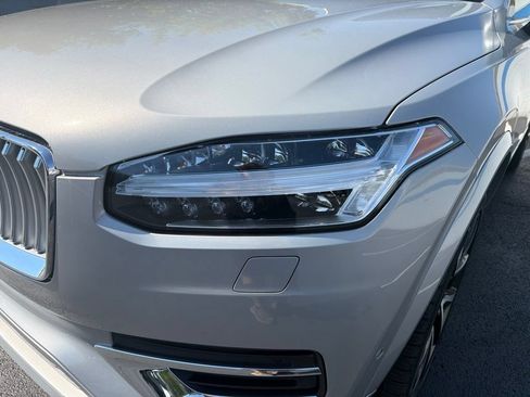 Used 2023 Volvo XC90 B5 Plus w/ Protection Package Premier AWD/4WD image 9