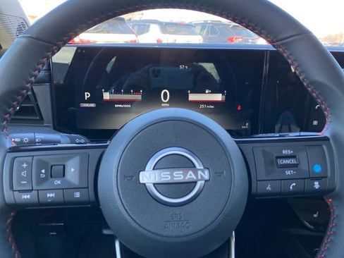 New 2026 Nissan Kicks SR w/ Cold Weather Package image 14