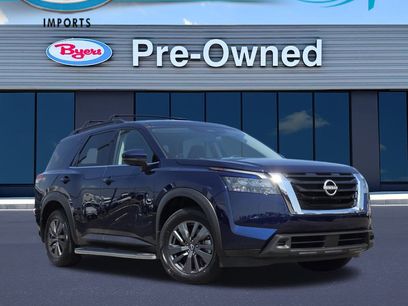 Used 2023 Nissan Pathfinder SV