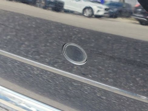 Certified 2022 Volvo XC60 B6 Inscription w/ Protection Package Premier image 9