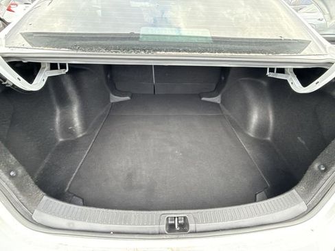 Used 2023 Toyota Corolla LE image 23