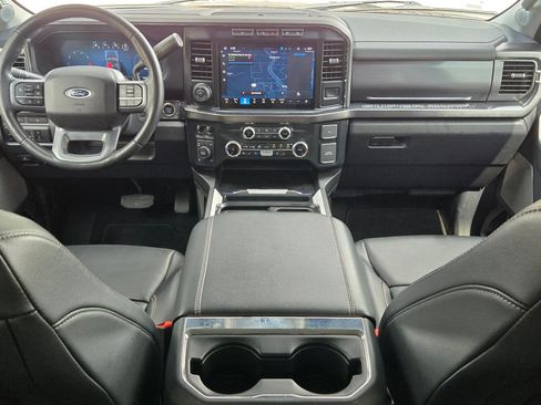 Used 2023 Ford F250 Lariat w/ Lariat Ultimate Package AWD/4WD image 17