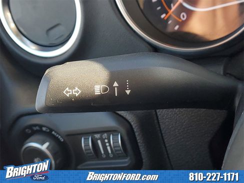 Used 2021 Jeep Wrangler Unlimited Sahara image 17