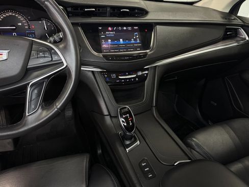 Used 2017 Cadillac XT5 Premium Luxury AWD/4WD image 21