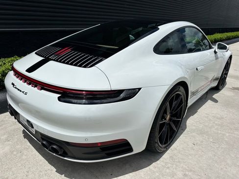 Certified 2022 Porsche 911 Carrera 4S AWD/4WD image 9