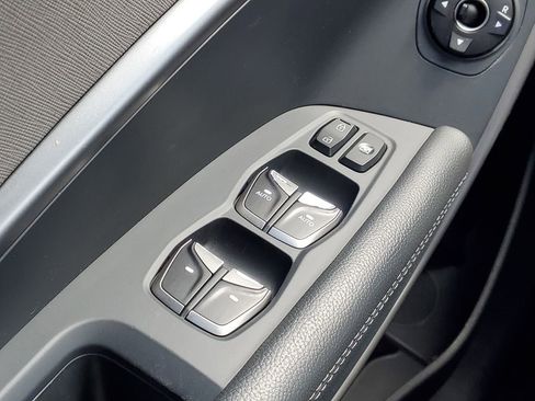 Used 2018 Hyundai Santa Fe Limited AWD/4WD image 19