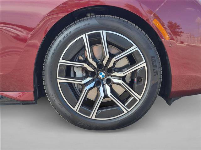 Used 2023 BMW 740i RWD image 25