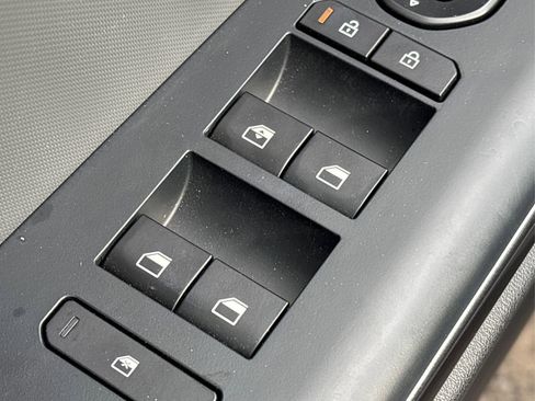 Used 2025 Kia K4 LXS image 30