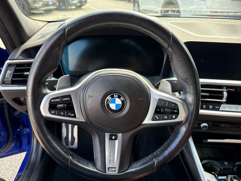 Used 2022 BMW 330i xDrive Sedan w/ M Sport Package AWD/4WD image 12