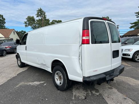 Used 2017 GMC Savana 3500 Extended image 6