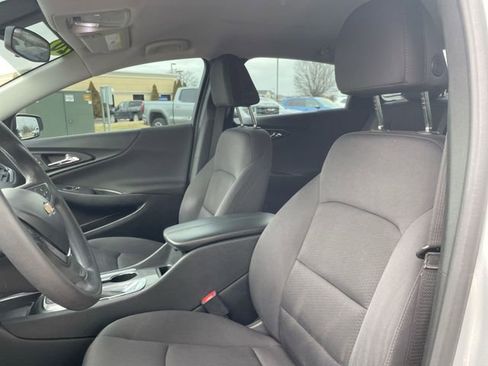 Used 2020 Chevrolet Malibu LT image 10