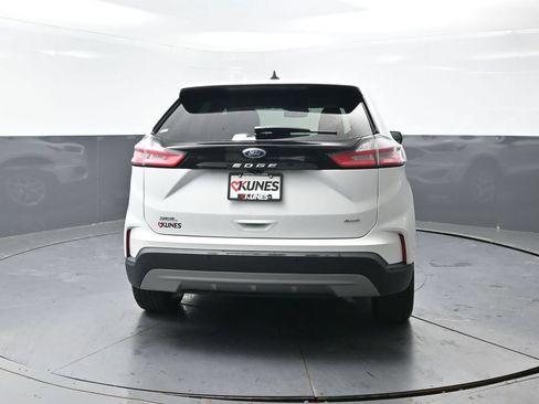 Used 2024 Ford Edge SEL AWD/4WD image 13
