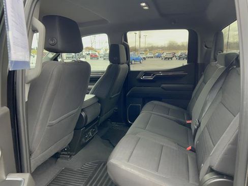 Used 2022 Chevrolet Silverado 1500 LT image 18