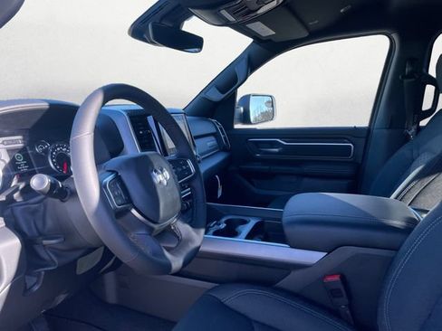 New 2026 RAM 1500 Big Horn AWD/4WD image 9