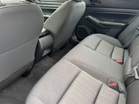 Used 2025 Nissan Altima 2.5 S image 13