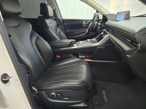 Used 2024 Genesis GV80 2.5T image 28