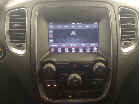 Used 2019 Dodge Durango SXT AWD/4WD image 25