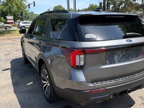Used 2026 Ford Explorer ST-Line AWD/4WD image 8