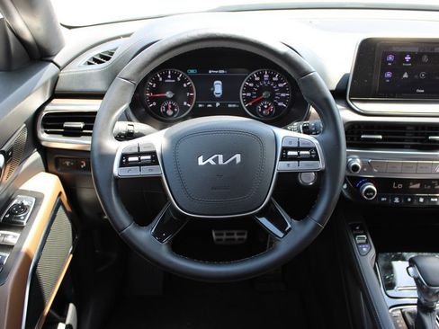 Used 2022 Kia Telluride SX w/ SX Prestige Package AWD/4WD image 20