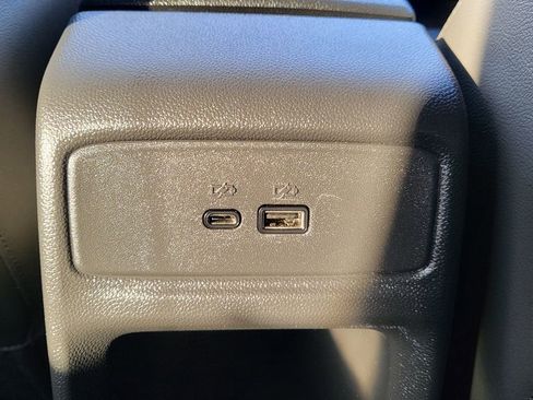 Used 2025 Chevrolet Trax ACTIV w/ Driver Confidence Package image 25