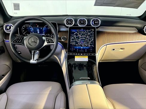 New 2026 Mercedes-Benz GLC 350e 4MATIC image 7