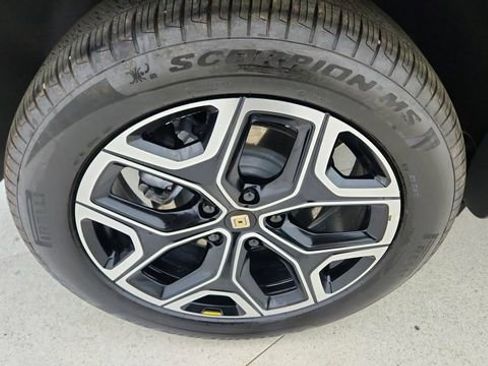 Used 2025 Rivian R1S Adventure image 59