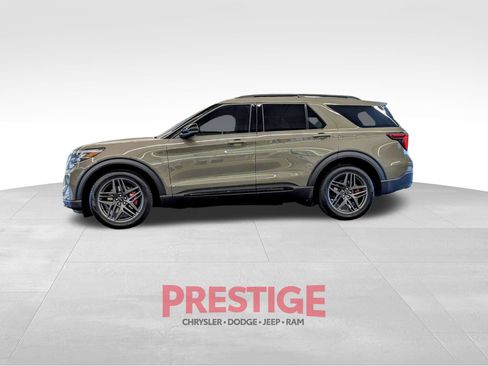Used 2026 Ford Explorer ST w/ Sun And Sound Package AWD/4WD image 13