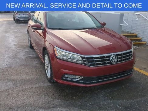 Used 2017 Volkswagen Passat 1.8T SE image 7