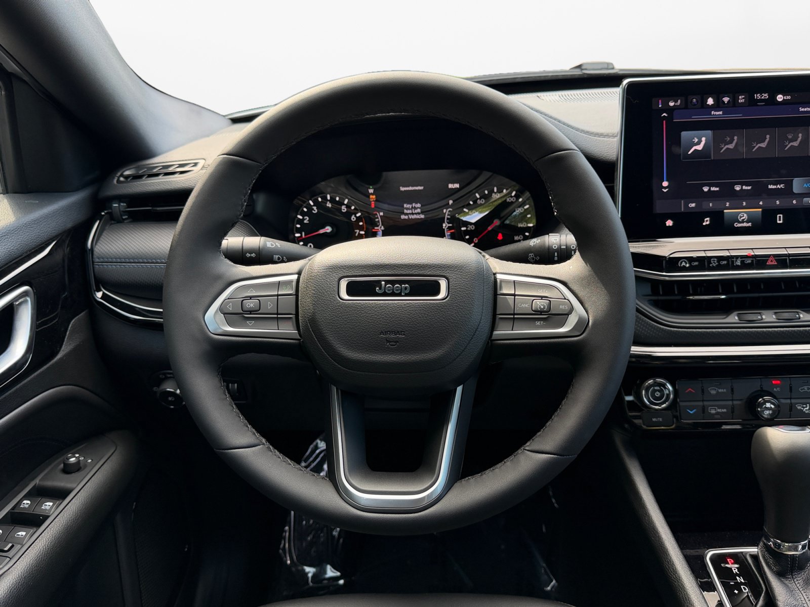 New 2026 Jeep Compass Latitude AWD/4WD image 16