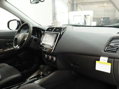 New 2026 Mitsubishi Outlander Sport SE AWD/4WD image 17