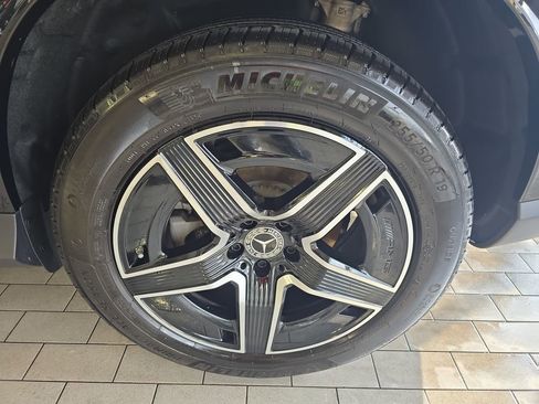 Certified 2026 Mercedes-Benz GLC 300 image 38