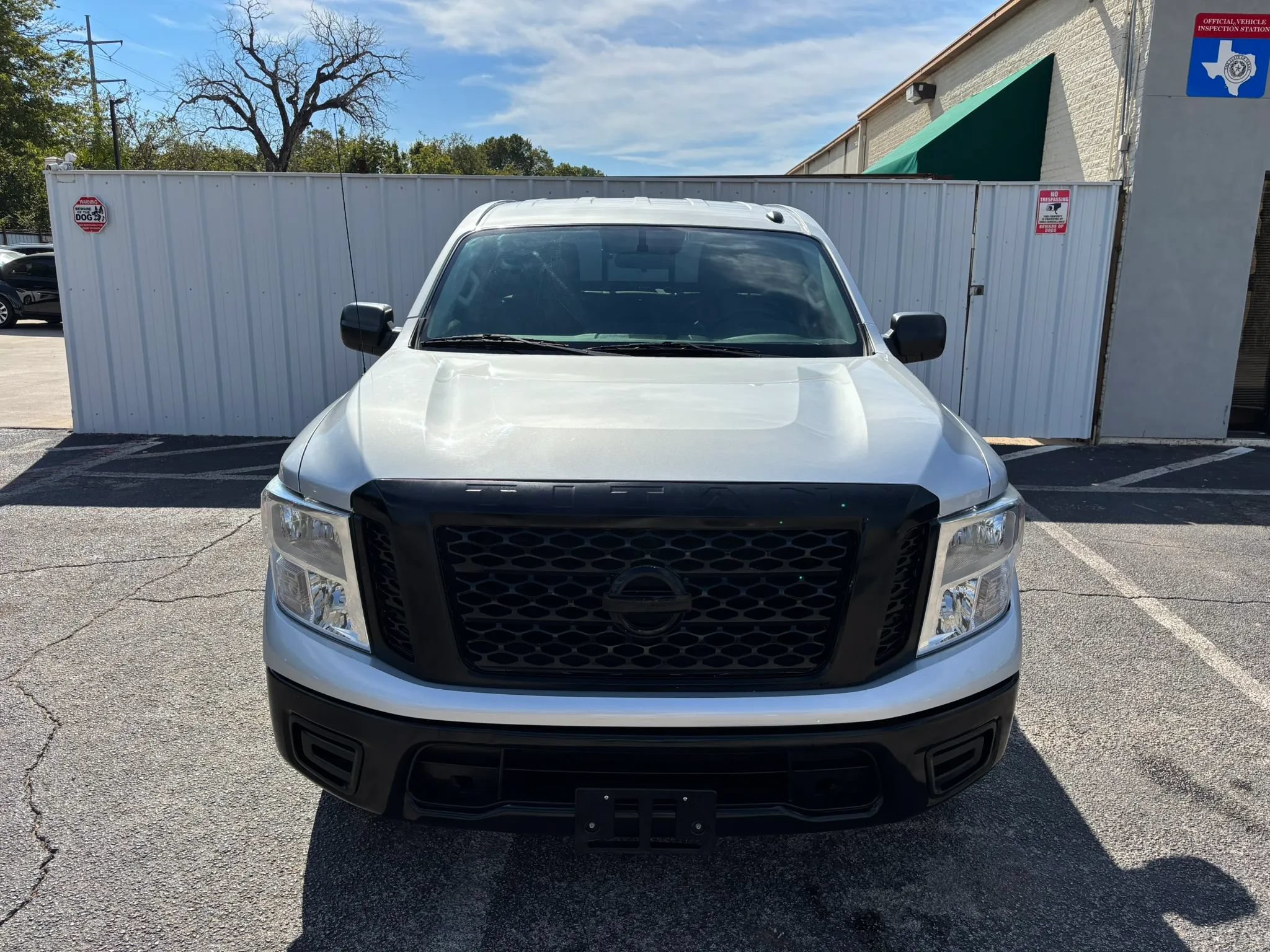 Used 2019 Nissan Titan S w/ S Utility Package RWD image 12