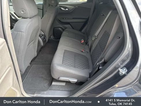 Used 2022 Chevrolet Blazer LT FWD image 13