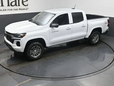 New 2026 Chevrolet Colorado LT w/ LT Convenience Package AWD/4WD image 22