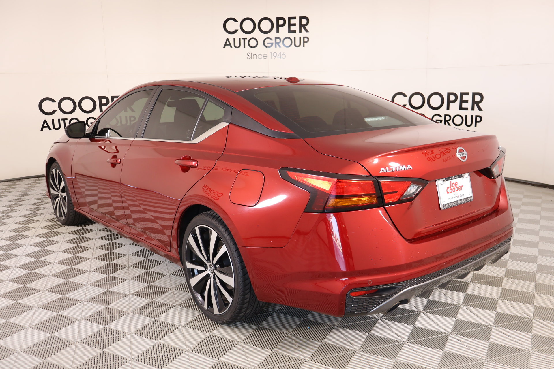 Used 2020 Nissan Altima 2.5 SR FWD image 21