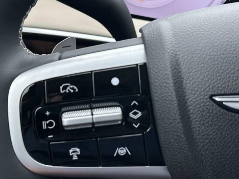 New 2026 Genesis GV70 2.5T Advanced image 31