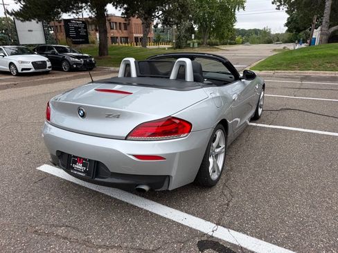 Used 2014 BMW Z4 sDrive35i RWD image 11