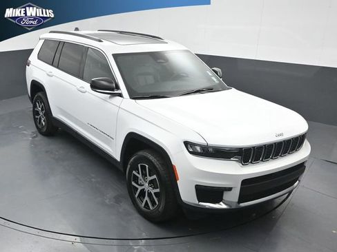 Used 2025 Jeep Grand Cherokee L Limited w/ Trailer Tow Package image 9