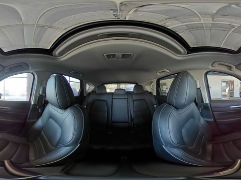 Used 2025 MAZDA CX-5 AWD 2.5 S w/ Preferred Package image 43