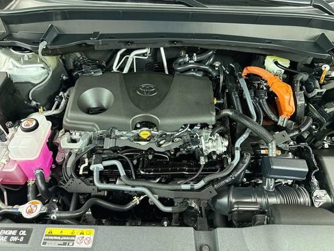 Used 2026 Toyota Grand Highlander AWD Hybrid image 31