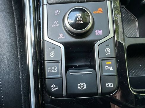 Used 2025 Kia Sorento SX Prestige AWD/4WD image 27