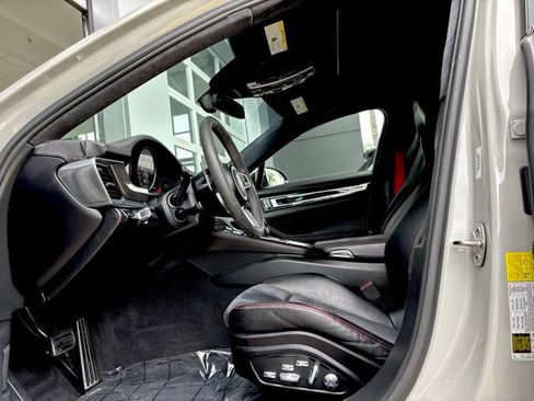Used 2019 Porsche Panamera GTS AWD/4WD image 31