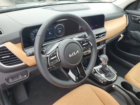 New 2026 Kia Seltos EX w/ EX Sunroof Package image 23