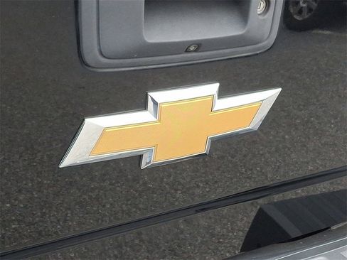 Used 2019 Chevrolet Silverado 1500 LT w/ All Star Edition image 29