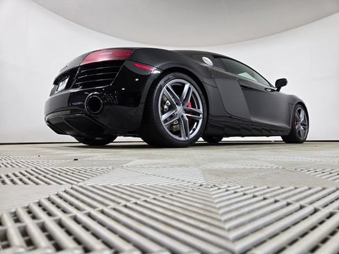 Used 2015 Audi R8 V8 AWD/4WD image 3