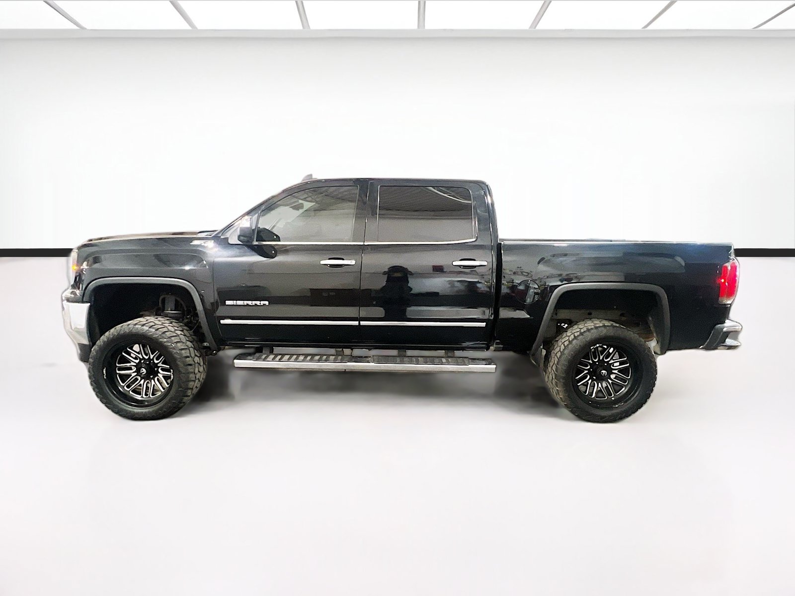 Used 2018 GMC Sierra 1500 SLT AWD/4WD image 22