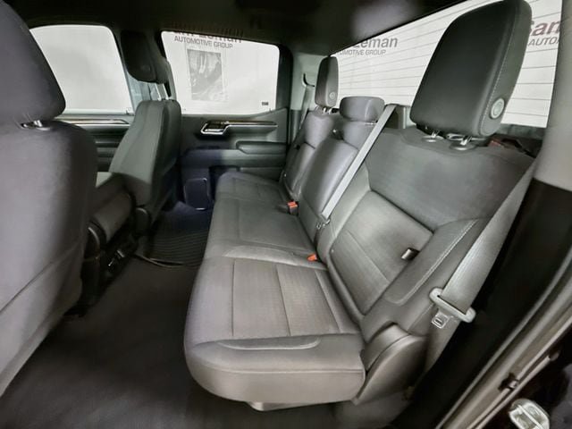 Used 2023 GMC Sierra 1500 Elevation w/ X31 Off-Road Package AWD/4WD image 24