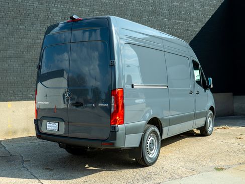 New 2026 Mercedes-Benz Sprinter 2500 image 5
