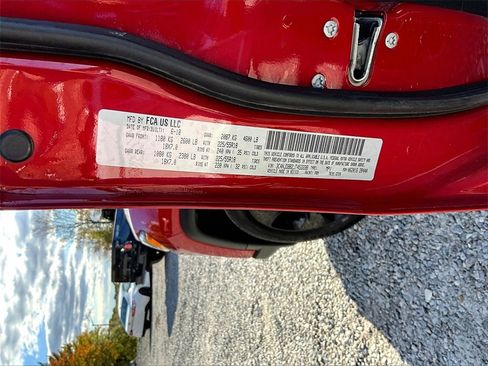 Used 2018 Jeep Compass Altitude image 28