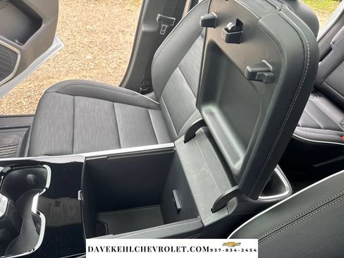 Used 2026 Buick Enclave Sport Touring w/ Power Package AWD/4WD image 20